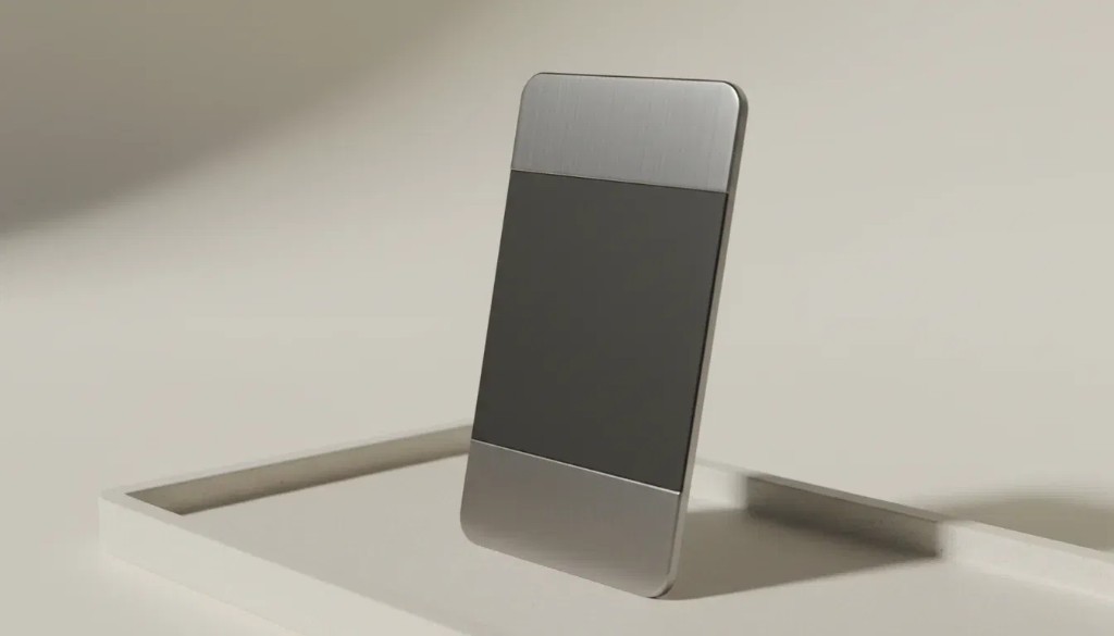 Pulse metal card